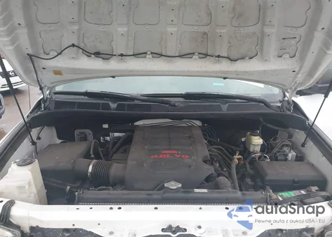 2010 Toyota Tundra Grade 4.6L V8 z USA, uszkodzony, nr VIN 5TFRM5F14AX007003